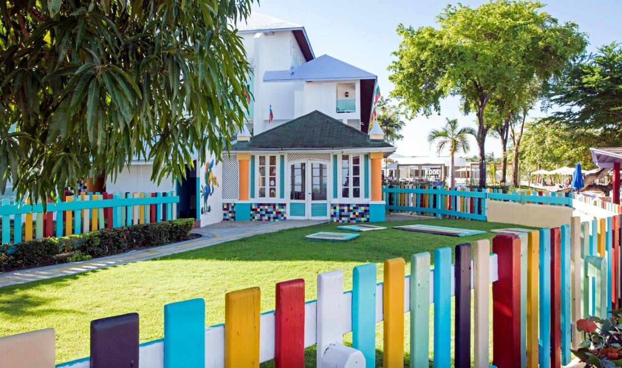 Grand Paradise Playa Dorada Puerto Plata Exterior photo